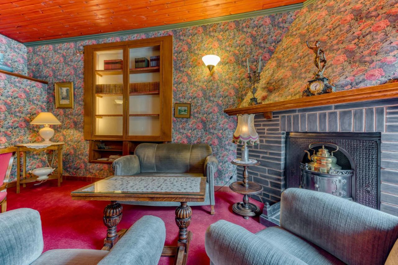 Hotel Le Cor De Chasse Saint-Hubert Εξωτερικό φωτογραφία