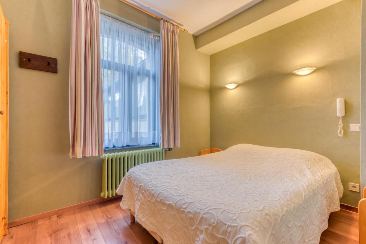 Hotel Le Cor De Chasse Saint-Hubert Εξωτερικό φωτογραφία