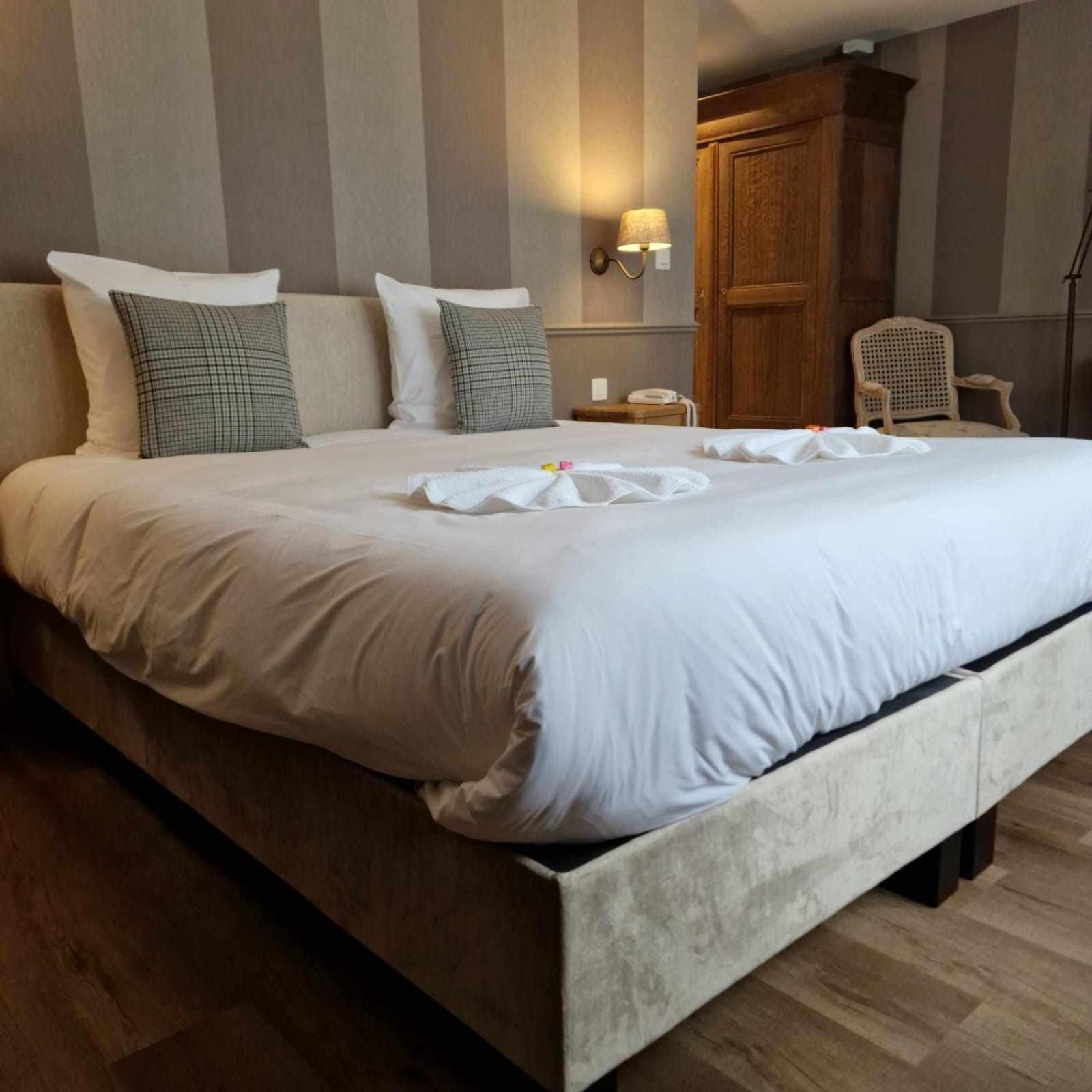 Hotel Le Cor De Chasse Saint-Hubert Εξωτερικό φωτογραφία